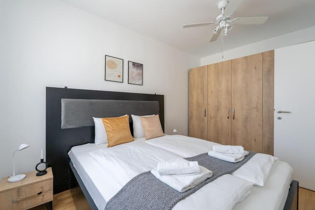 Stylish 1br Escape, Quick By Hm Apartamento