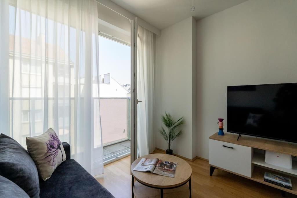 Stylish 1br Escape, Quick By Hm * Viena