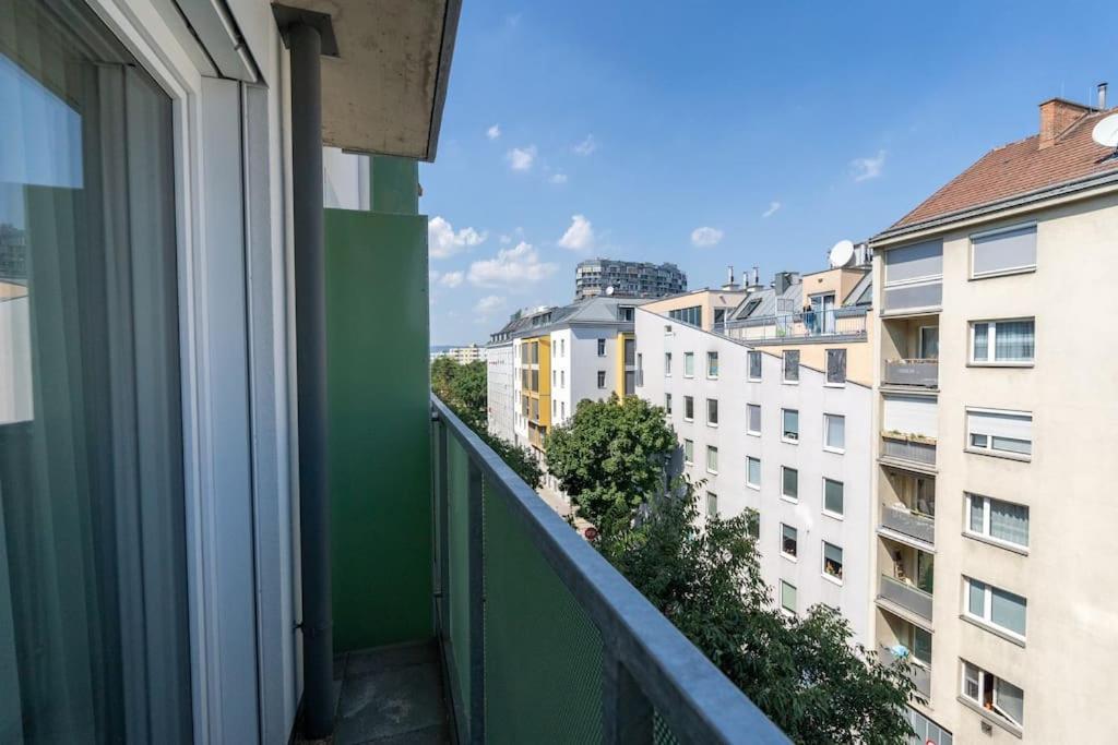 Stylish 1br Escape, Quick By Hm Apartamento *